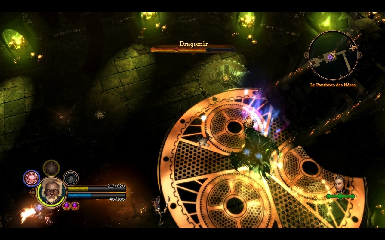 Игровой процесс Dungeon Siege III: герой сражается с боссом в подземелье