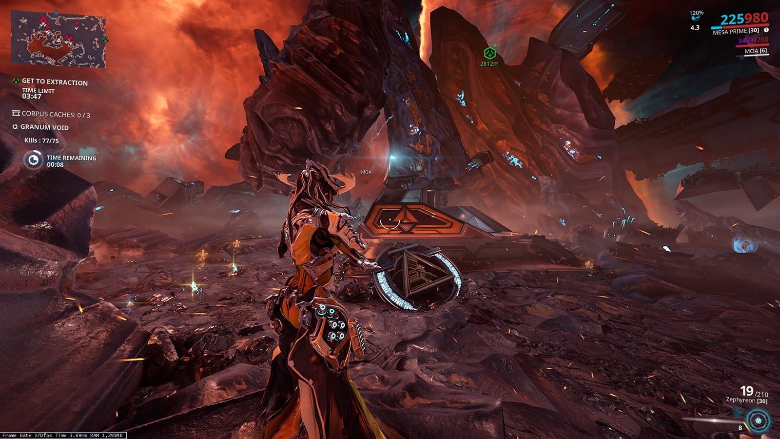 Warframe — вооружённый персонаж исследует фантастическую локацию